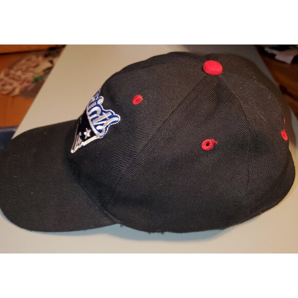 New England Patriots Strap-back Hat - Picture 4 of 9